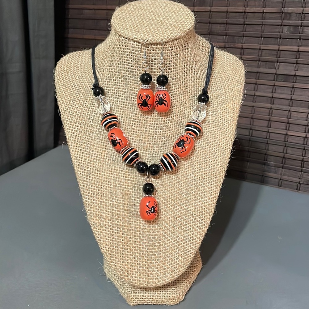 Pier 1 Imports Hand Painted Glass Bead Seasonal Necklace & Earring Set